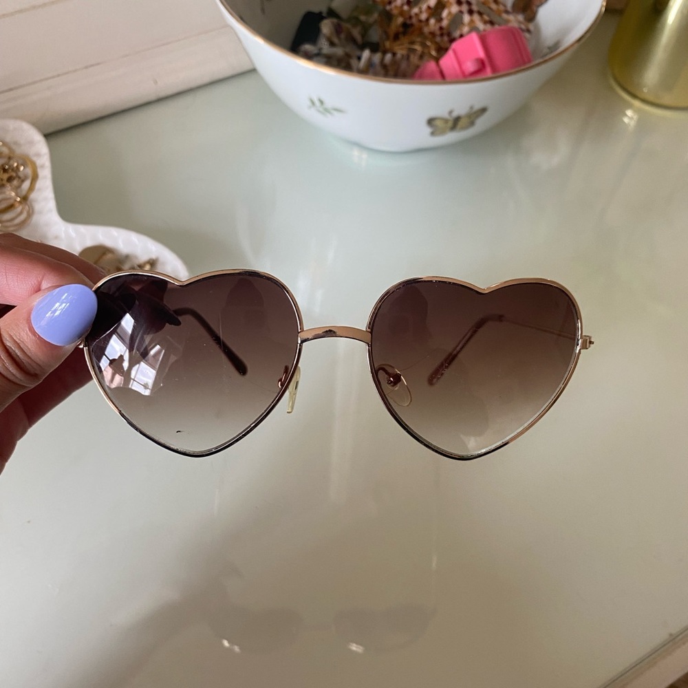 Gold Heart Shaped Sunglasses - Picture 7 of 10